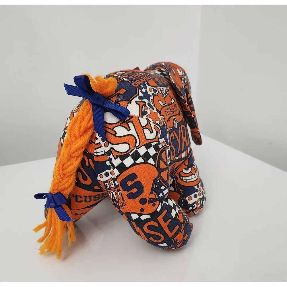 Unbranded syracuse university